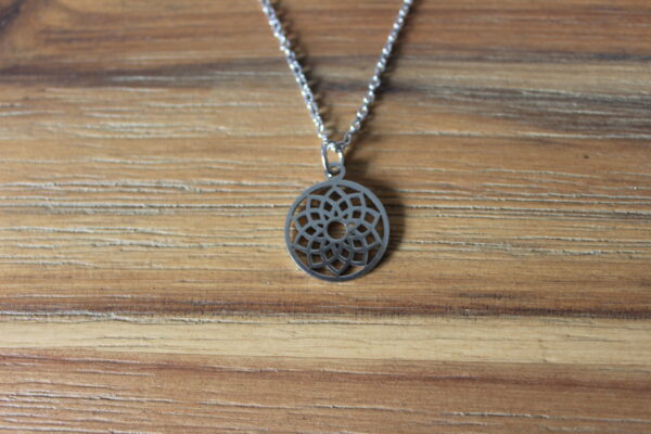 Circle Flower Pendant - Image 2