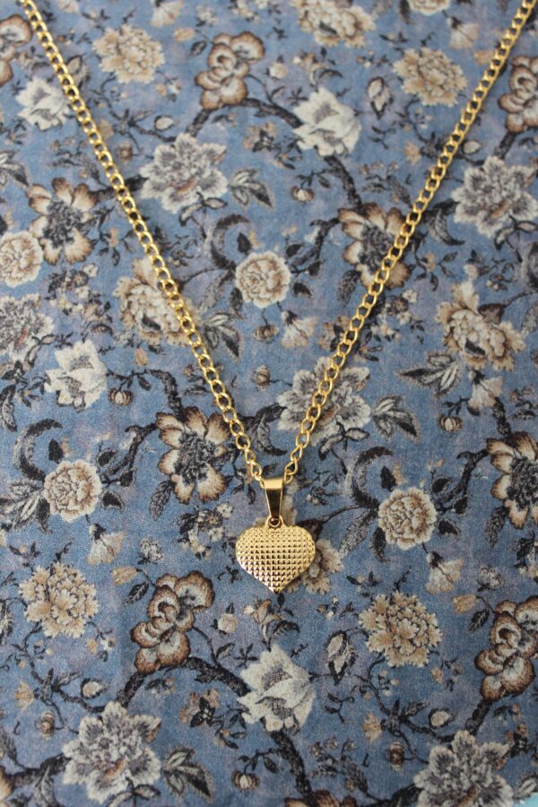 Dot Heart Pendant