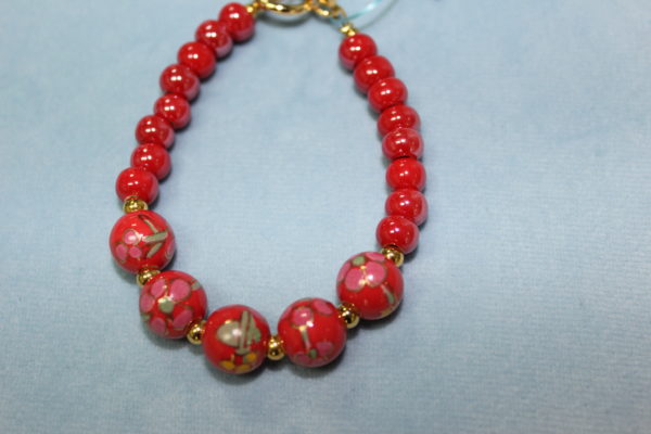 Red Porcelain - Image 2